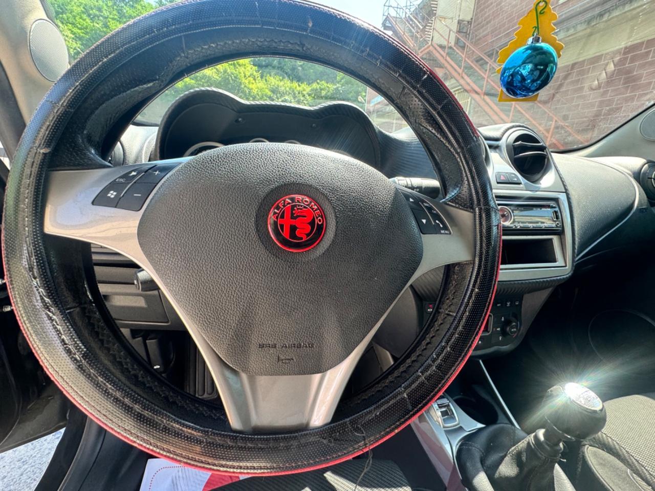 Alfa Romeo MiTo 1.6 JTDm 16V Distinctive Sport Pack 2009