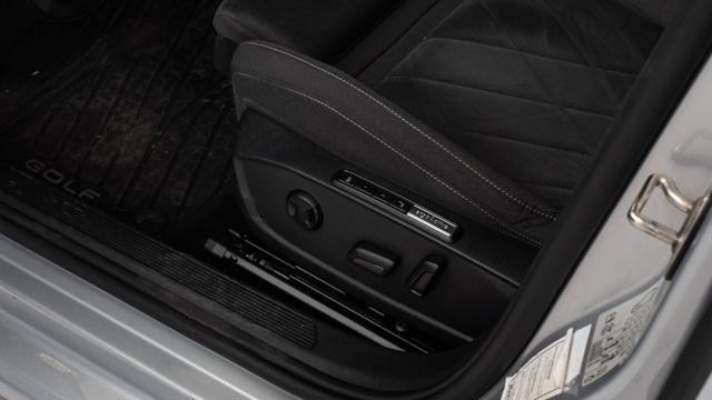 VOLKSWAGEN Golf 2.0 TDI 150 CV DSG SCR Style