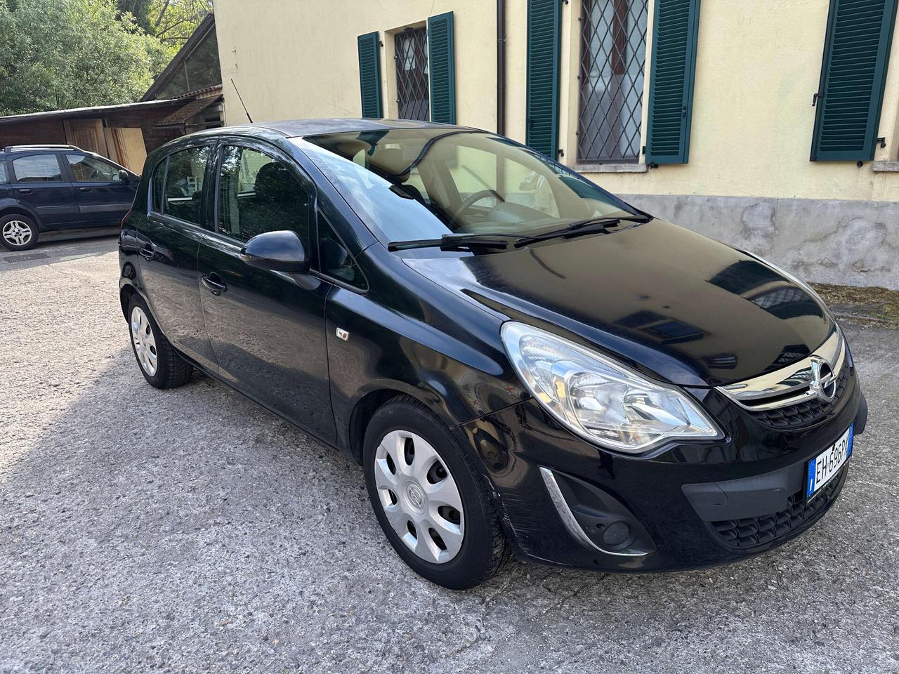 Opel Corsa 1.2 5 porte Club