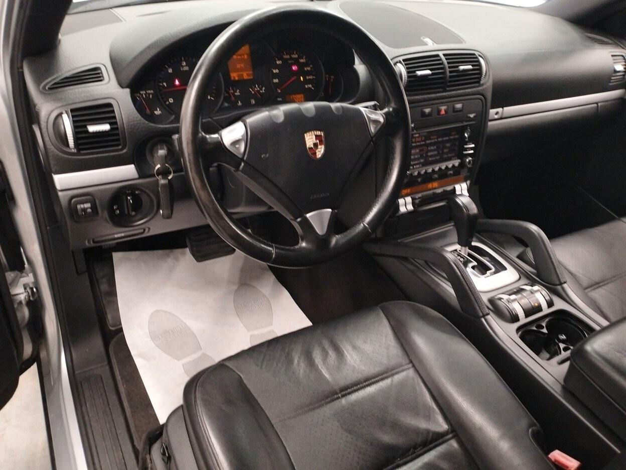 Porsche Cayenne 3.0 tdi V6 tiptronic dpf