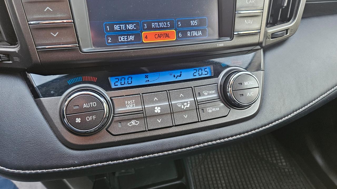 Toyota RAV 4 2.2 d-cat Active 4wd 150cv auto CAMERA-CRUISE