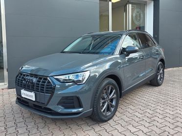 Audi Q3 35 TDI S tronic 150 cv Business