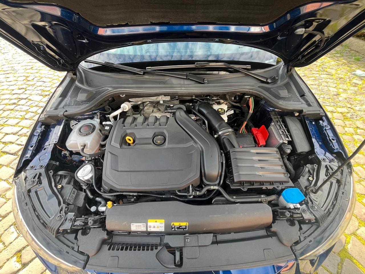 Audi A1 allstreet 35 TFSI Identity Contrast