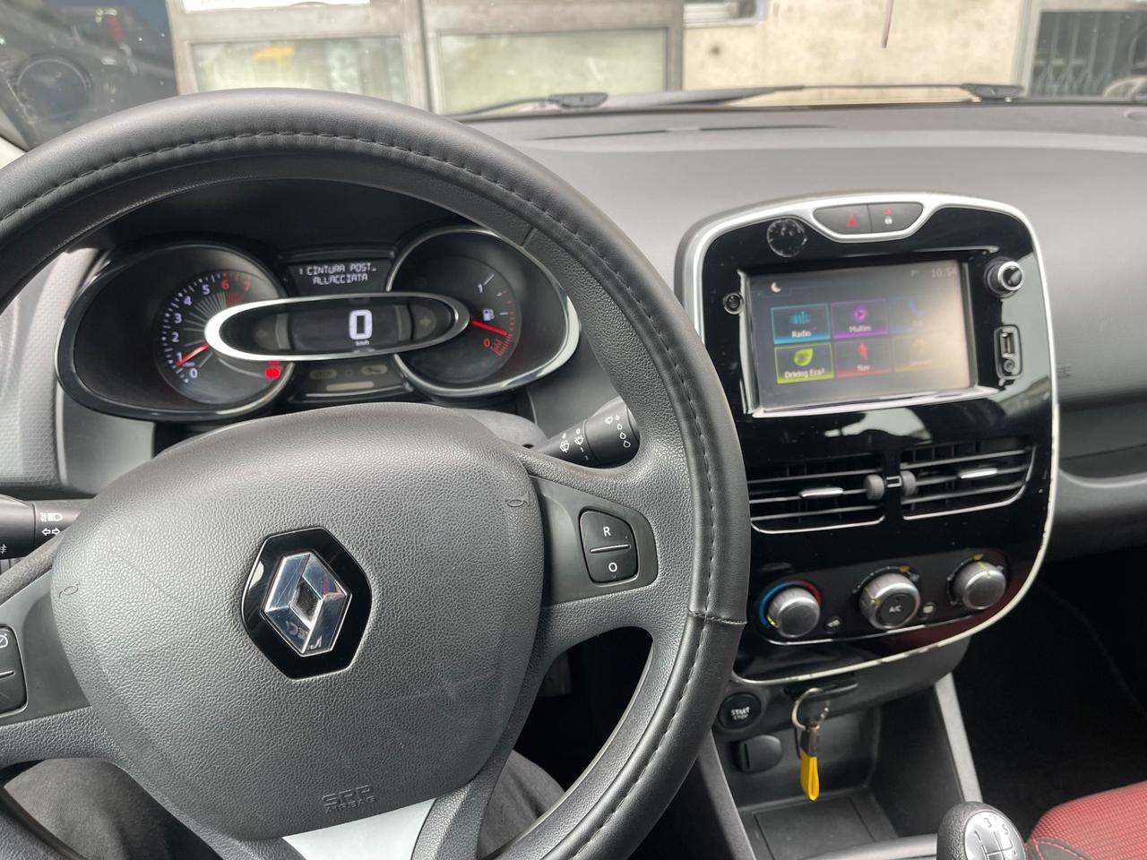 Renault Clio 1.2 75CV 5 porte Life