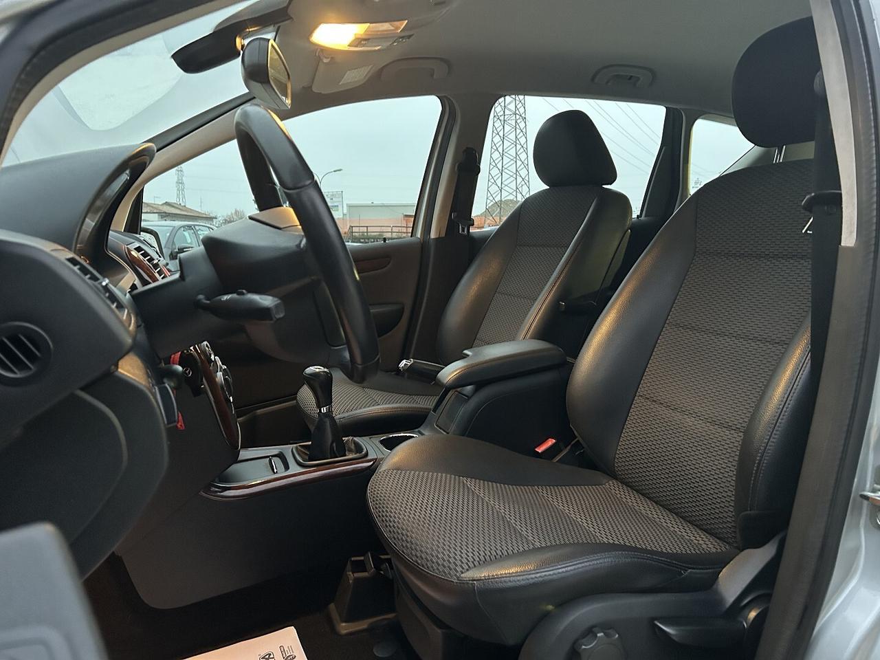 MERCEDES CLASSE A 160 95CV UNICO PROPRIETARIO