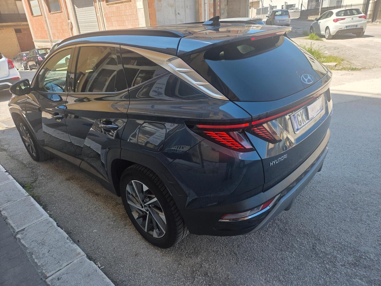 HYUNDAI TUCSON ANNO 2022 SOLI KM 120000 CERTIFICATI