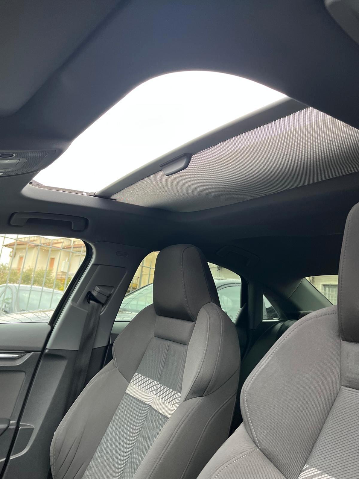 Audi A3 Sedan 35 TDI S tronic line edition