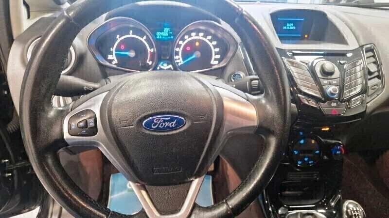 Ford Fiesta 1.5 TDCi 75 CV Titanium