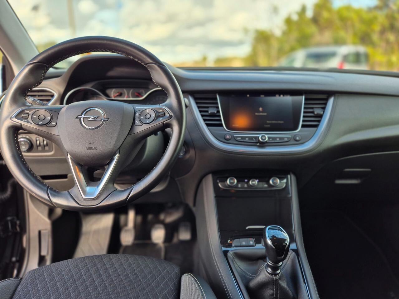 Opel Grandland 1.6 DIESEL 120 Cv