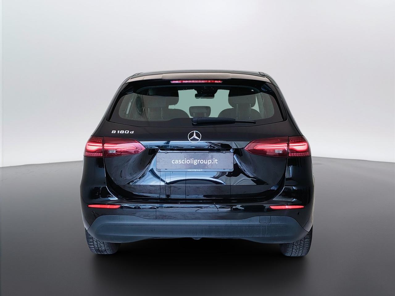 Mercedes-Benz Classe B - W247 2023 - B 180 d Advanced auto