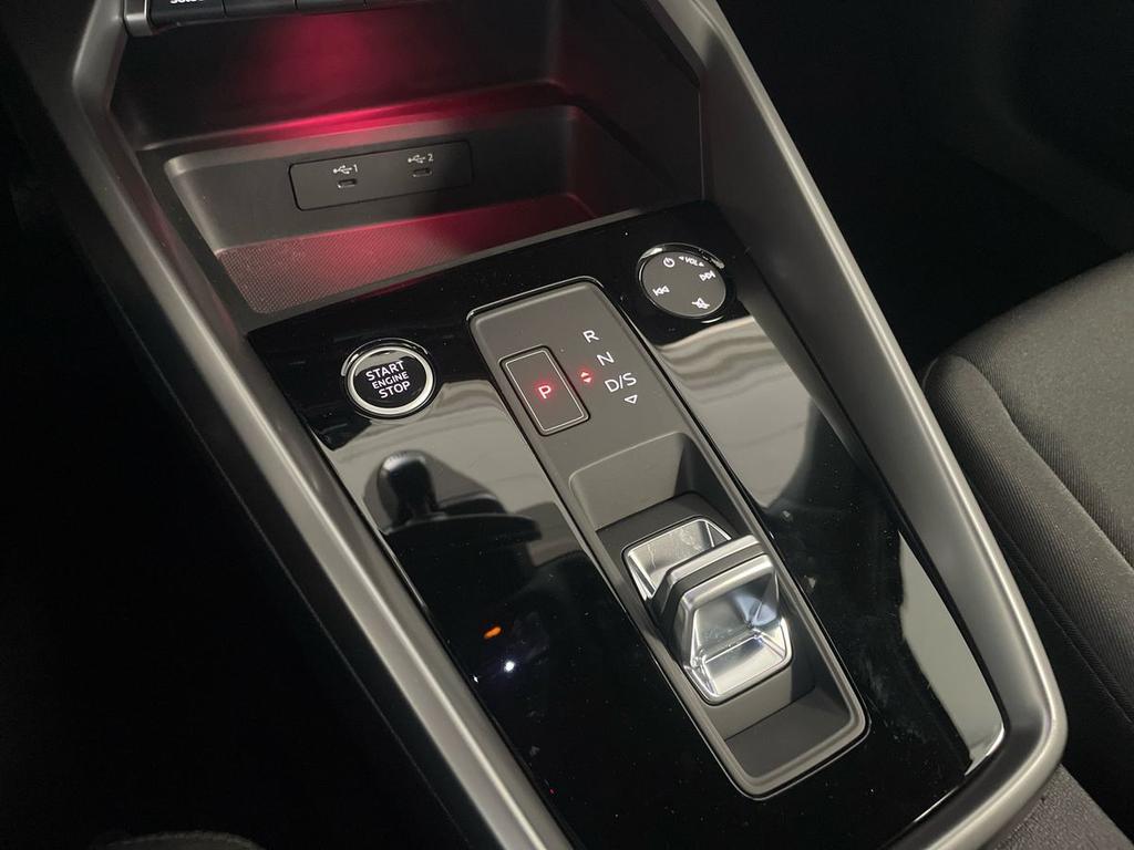 Audi A3 30 1.0 TFSI mHEV S line Edition S tronic