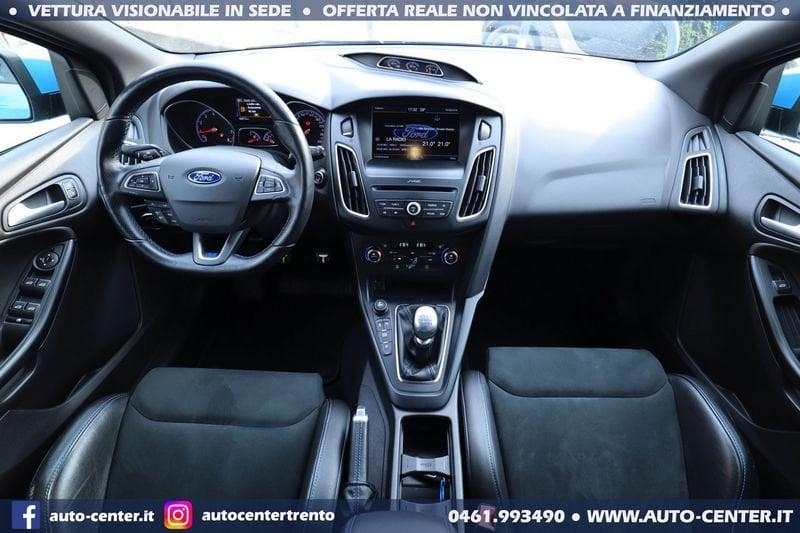 Ford Focus RS 2.3 350CV AWD Performance Pack