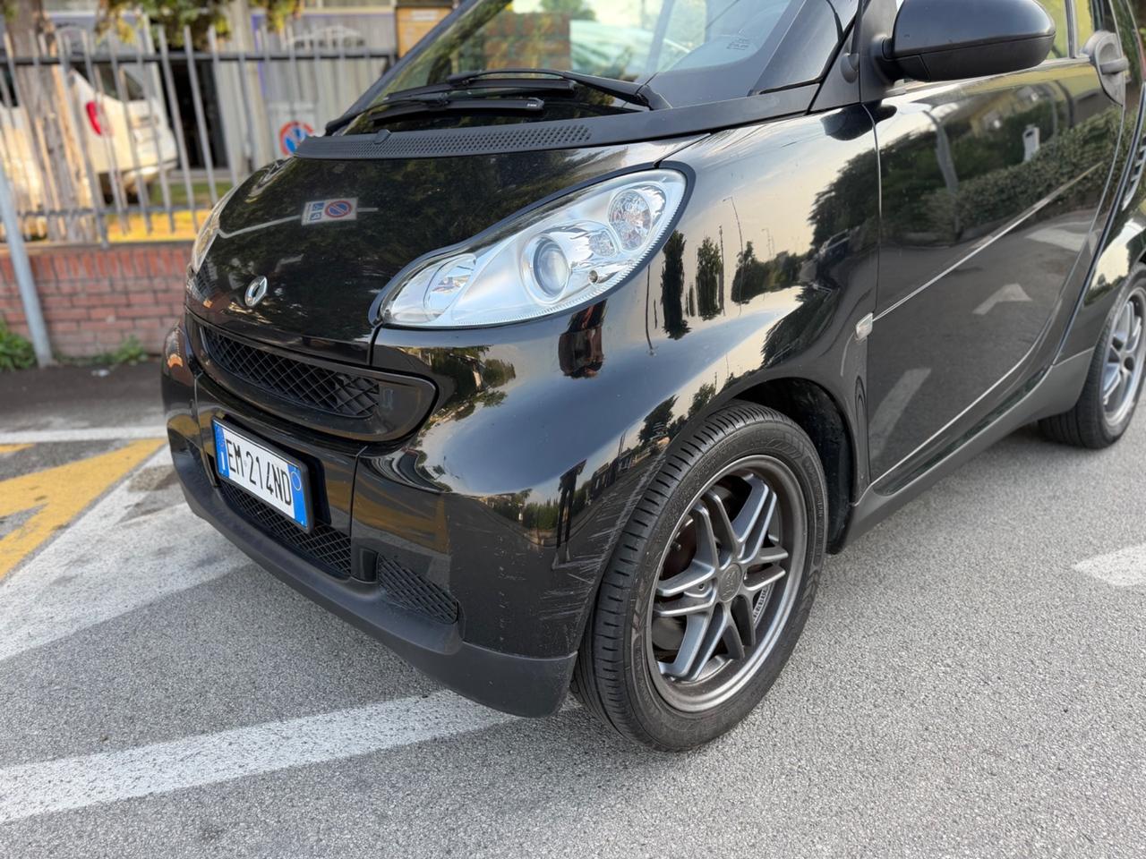Smart ForTwo 800 40 kW coupé teen cdi special edition
