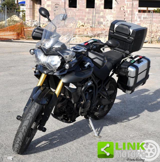 TRIUMPH Tiger 800 ABS