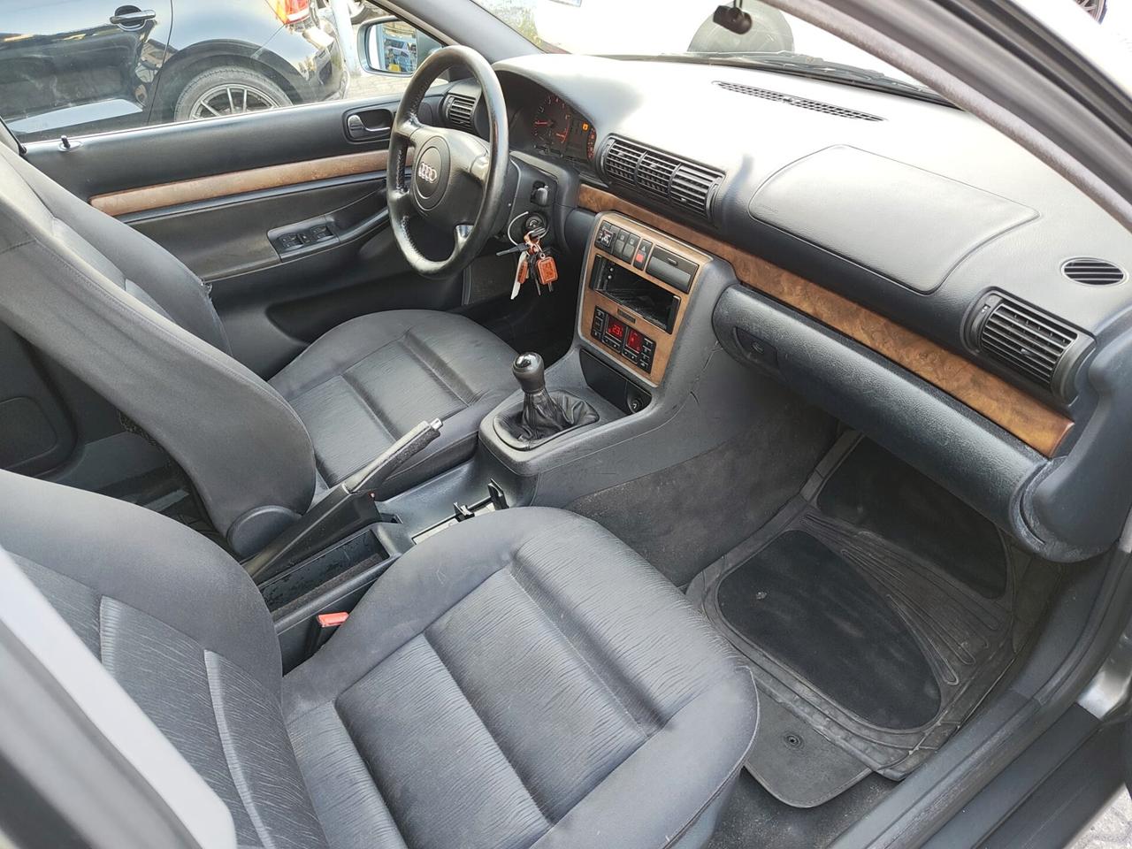 Audi A4 AVANT GPL NEOPATENTATI