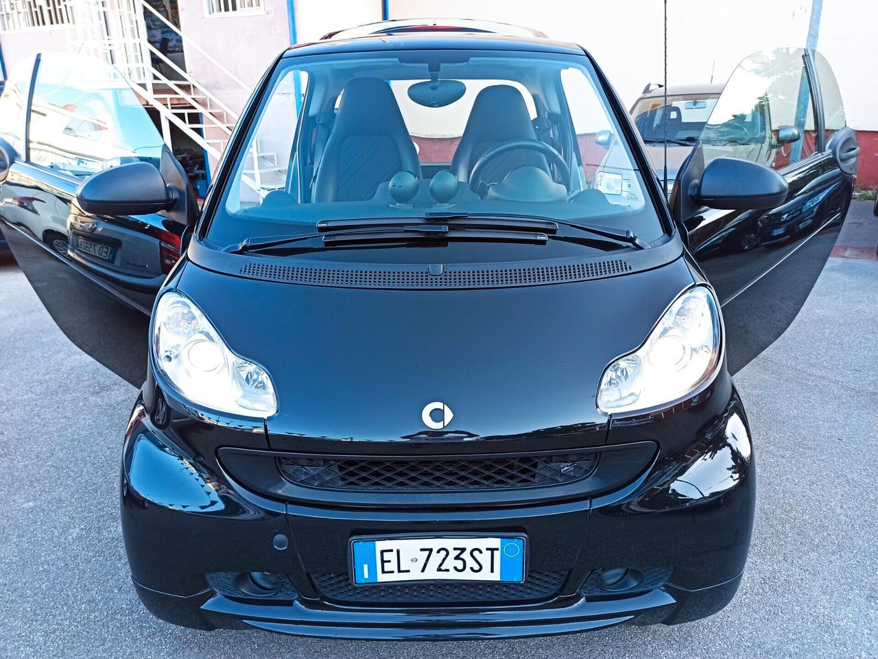 Smart ForTwo 1000 52 kW coupé MHD pulse