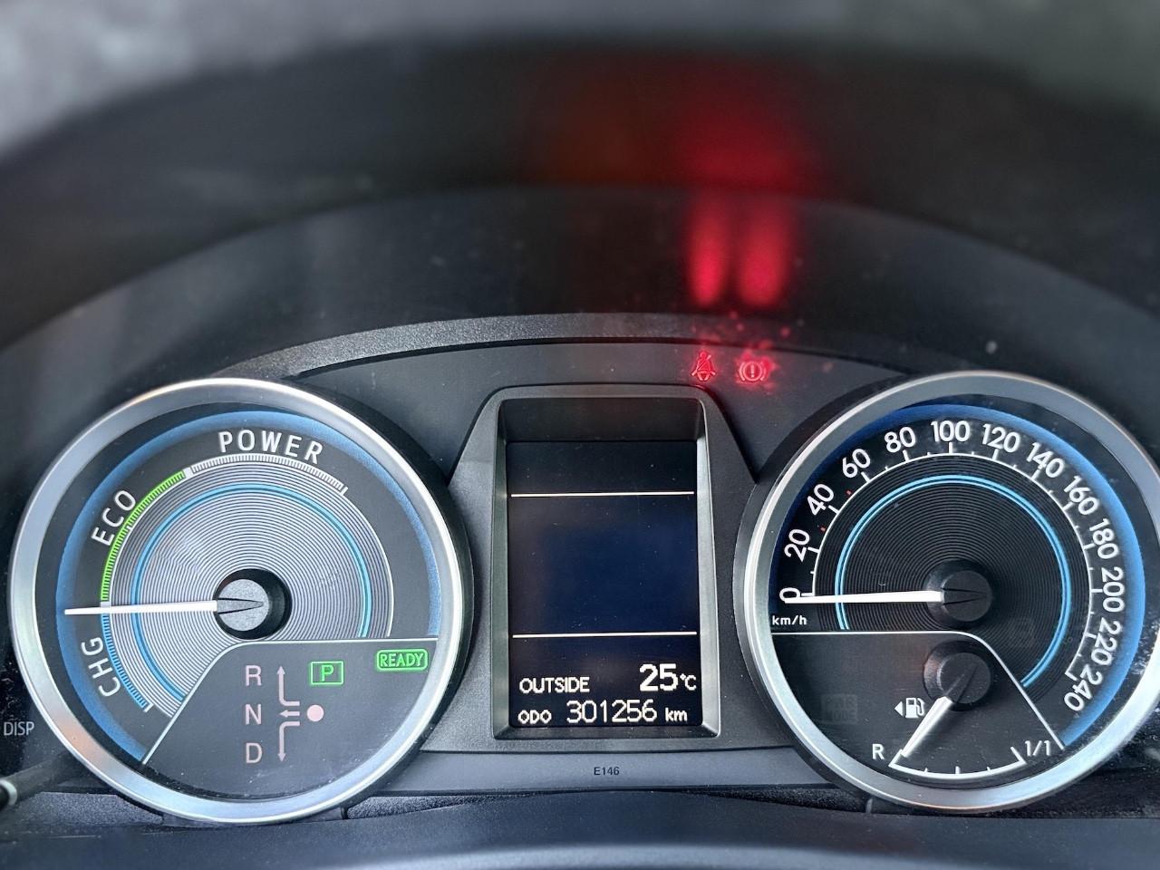 Toyota Auris 1.8 Hybrid 99CV E5 Neo - 2014