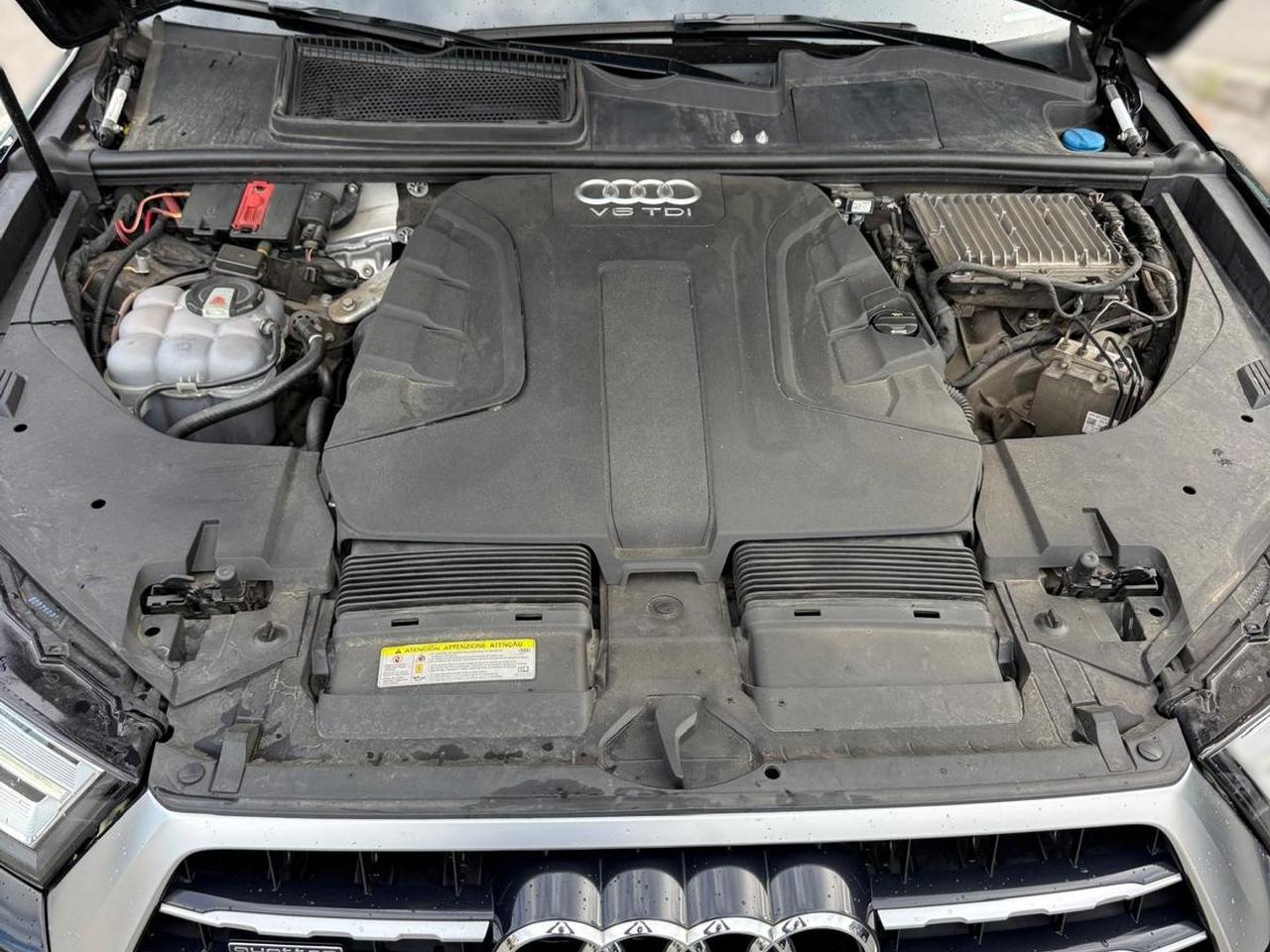 Audi Q7 3.0 TDI #50241