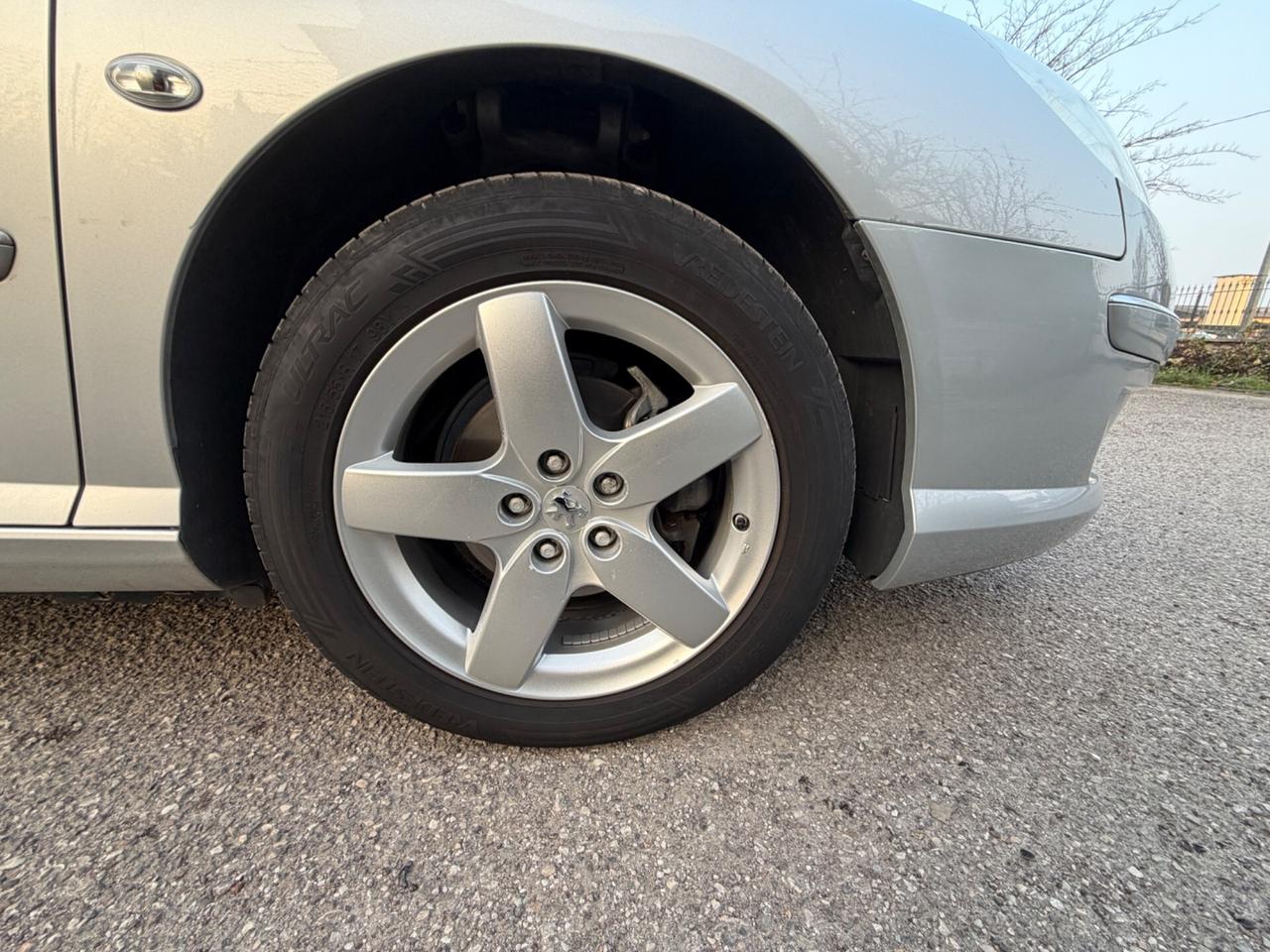 Peugeot 407 2.0 HDi aut. SW Ciel Business