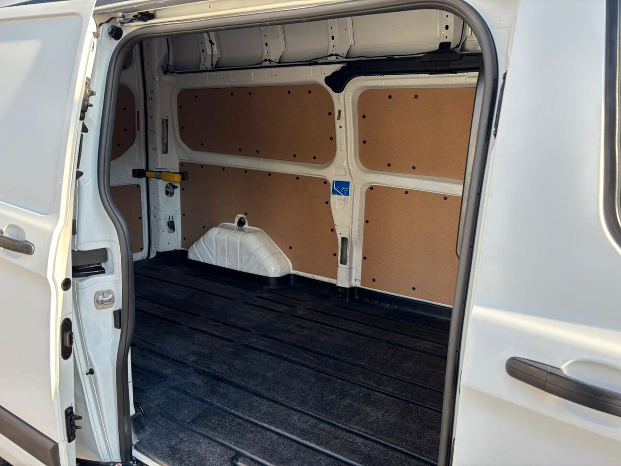 Ford Transit Custom 2.0 EcoBlue 130cv L2H2