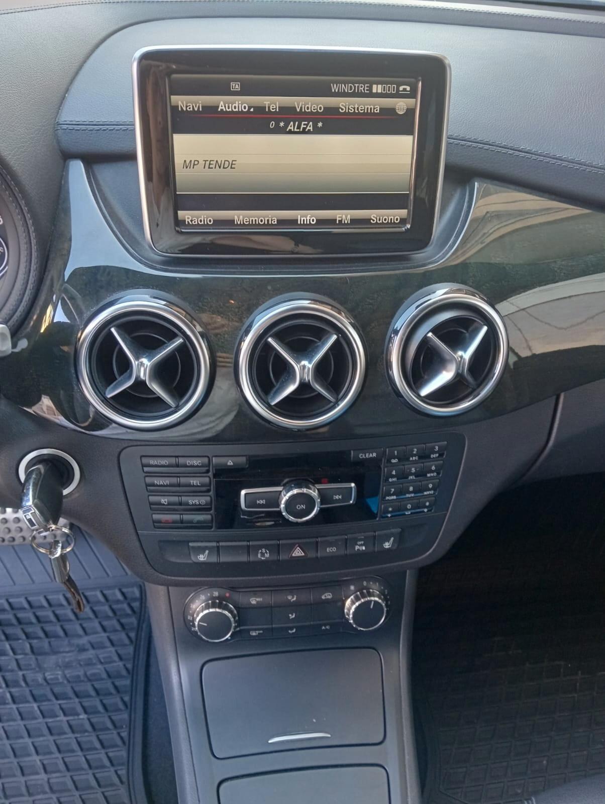 Mercedes-benz B 180 CDI 109 CV
