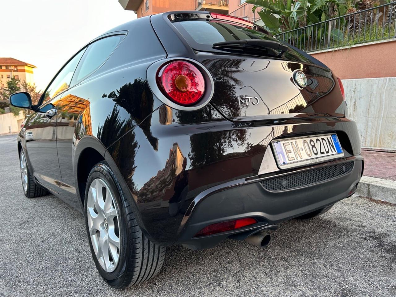 Alfa Romeo MiTo 1.3 JTDm garanzia di 12 mesi