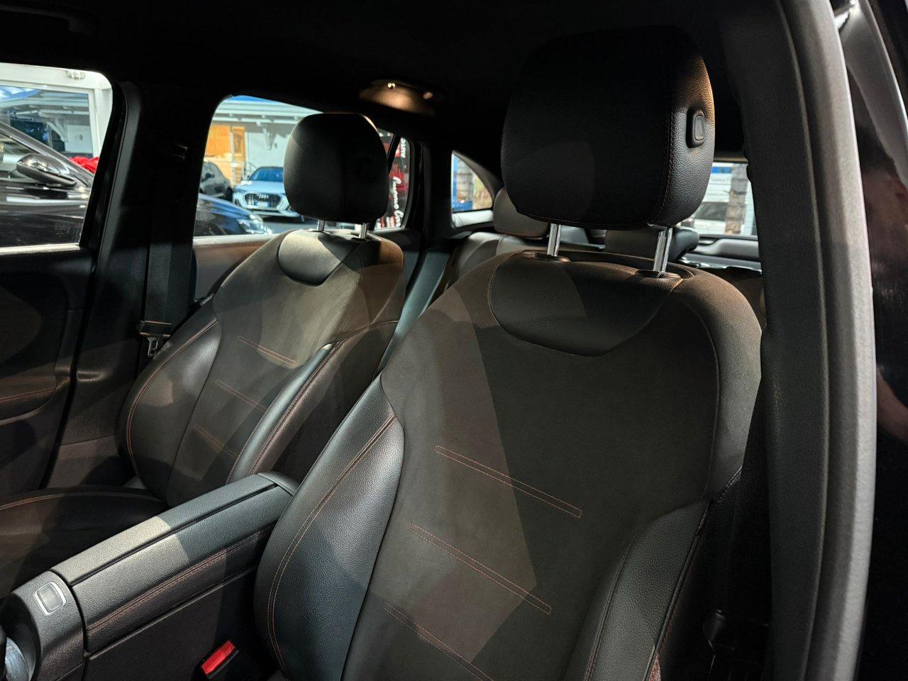 Mercedes GLA 200 d Premium auto