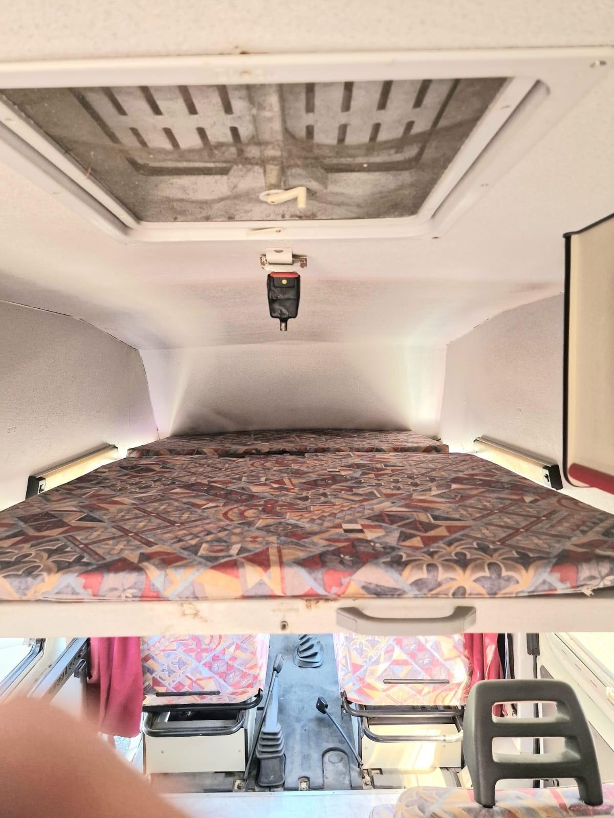 Vra22 Camper puro Ford del 1992 in saldo