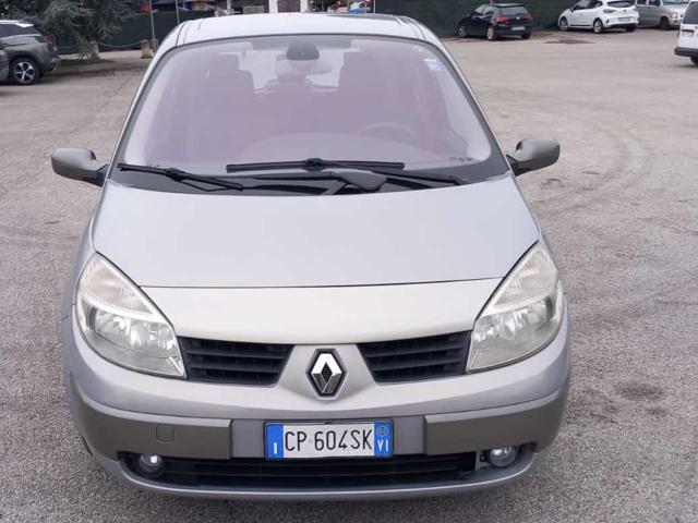 RENAULT Scenic 89,524km 1.5dCi/100CV senza nessun lavoro da fare
