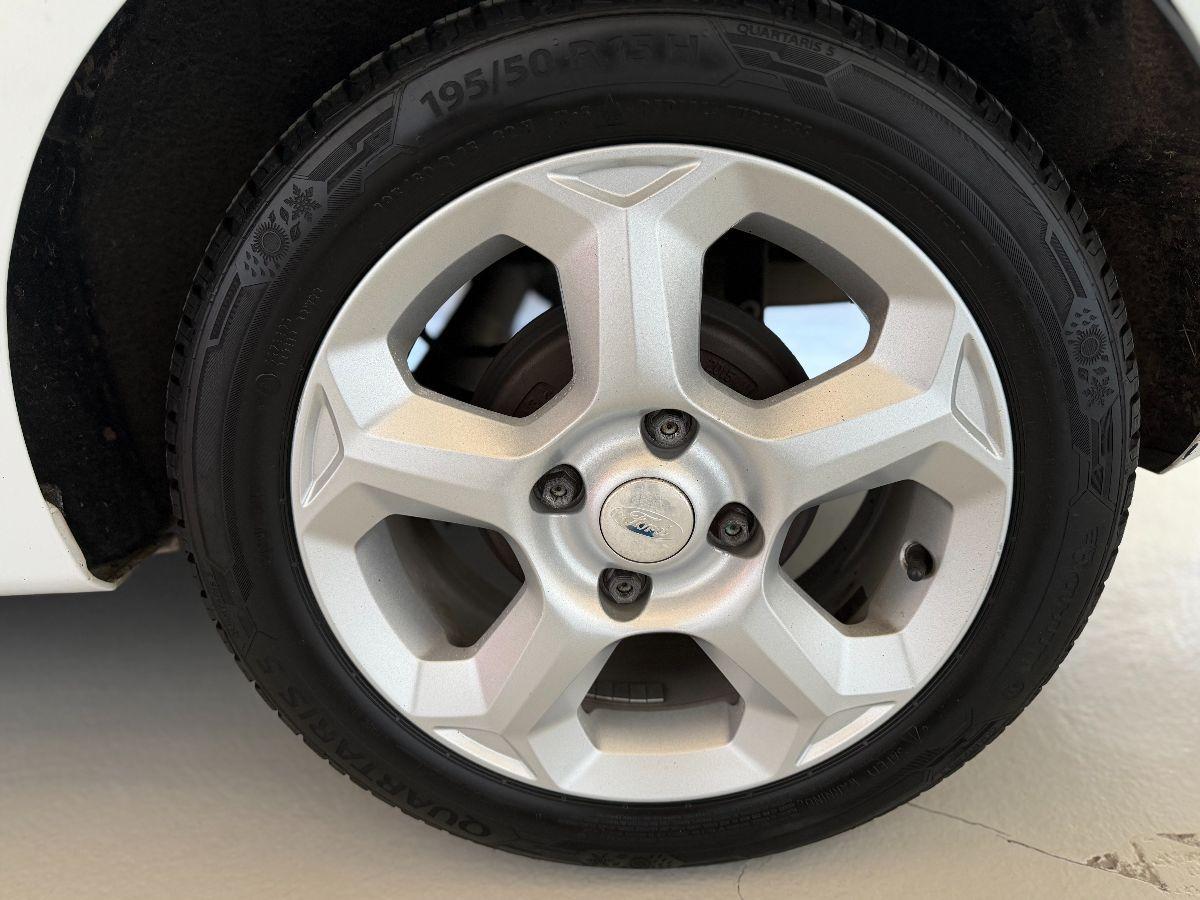 FORD - Fiesta - 1.2 16V 82CV 5p. Titanium