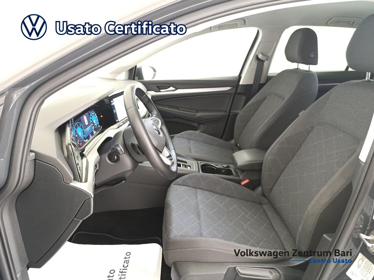 Volkswagen Golf 2.0 tdi life 115cv dsg