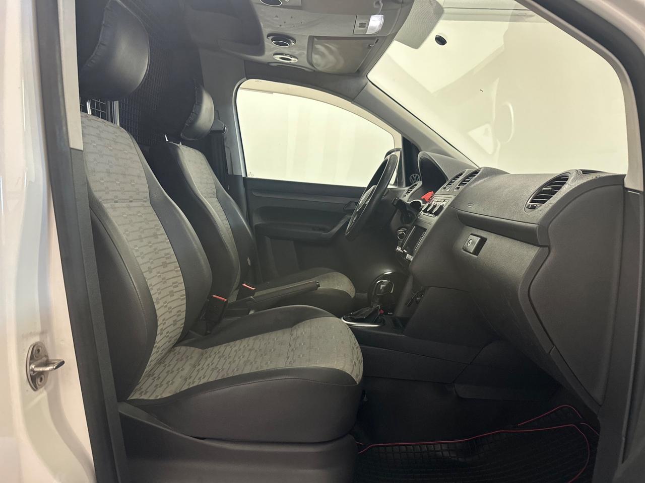 Volkswagen Caddy 1.6 TDI 102 CV DSG 4p. Van