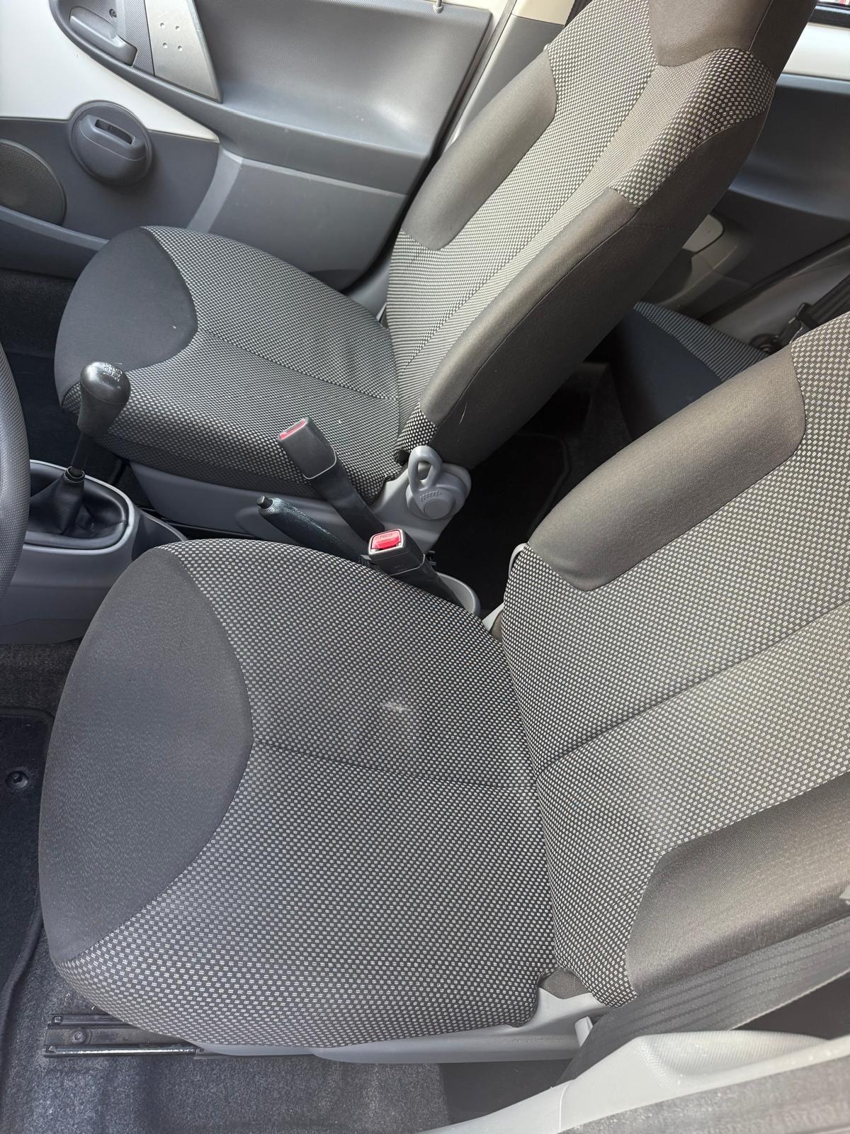 Toyota Aygo 1.0 12V VVT-i 5 porte Deep Ocean Connect MMT