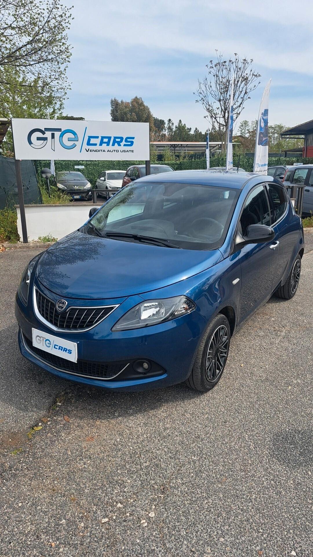 Lancia Ypsilon 1.0 FireFly 5 porte S&S Hybrid Ecochic Gold