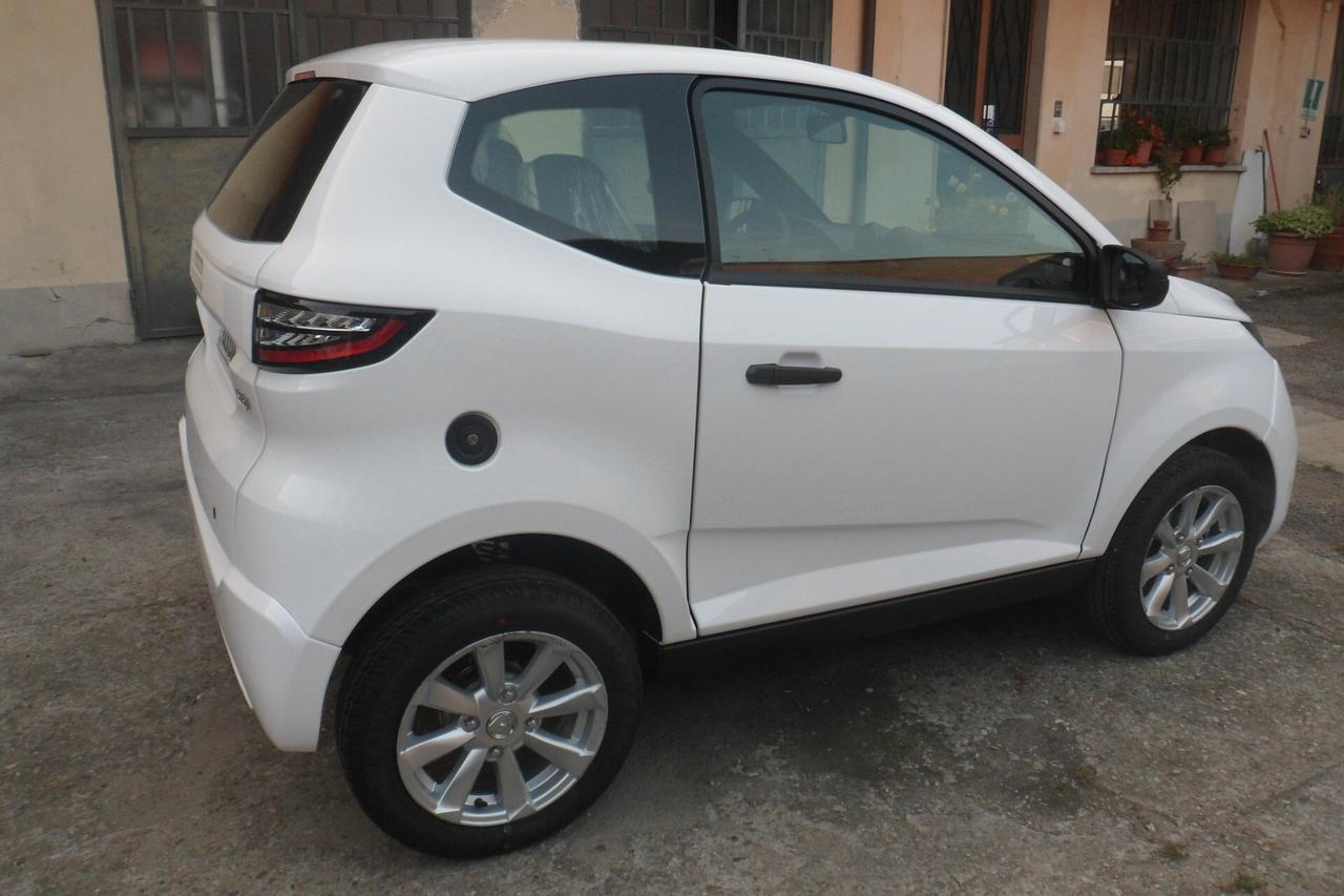 Aixam City Pack Ambition nuova MY 25 motore kubota EURO 5 PLUS