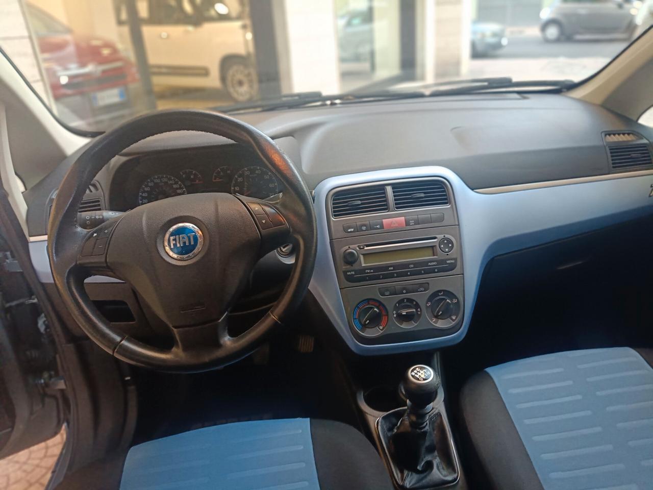 FIAT GRANDE PUNTO 1.3 MJT DIESEL -Euro 2790
