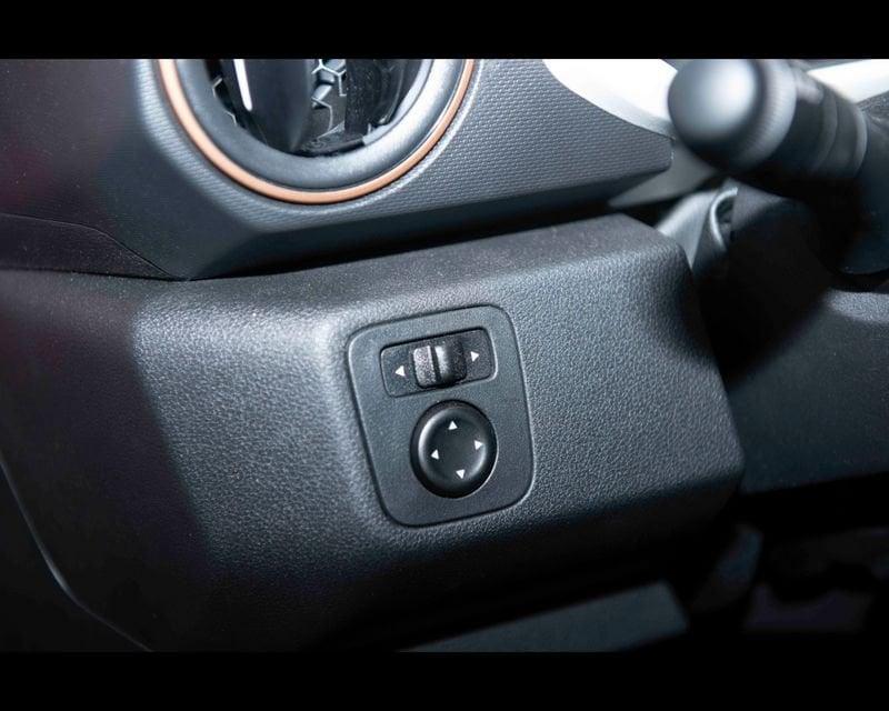 Dacia Spring Extreme Electric 65