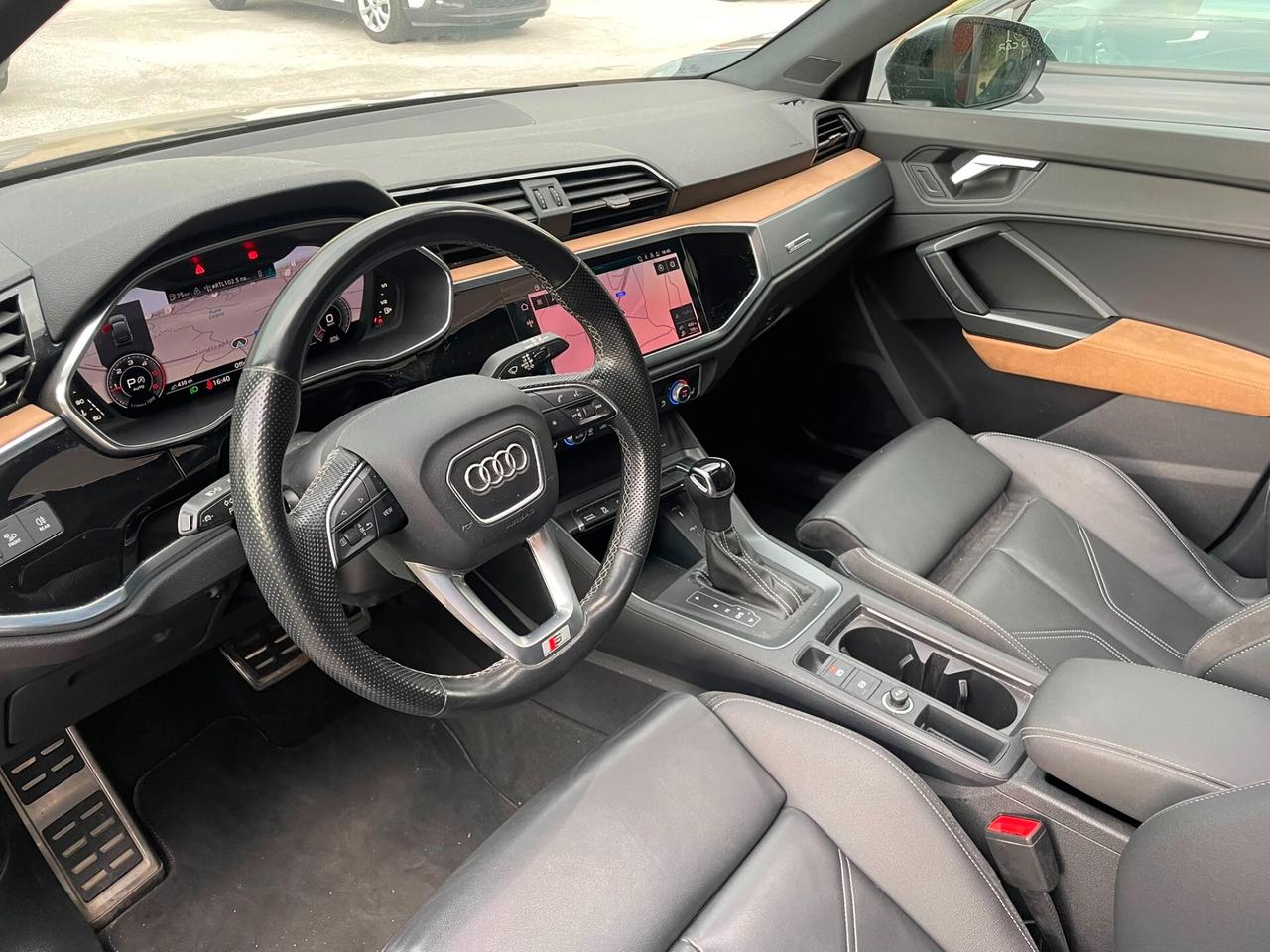 AUDI Q3 SPTB 35tdi S-TRONIC S-LINE *TETTO APRIBILE*