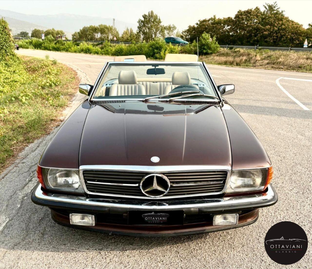 Mercedes SL 300 r107 targa ORO ASI