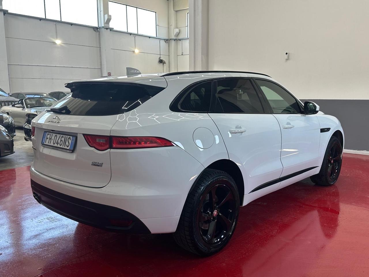 Jaguar F-Pace 2.0 D 180 CV AWD aut. R-Sport