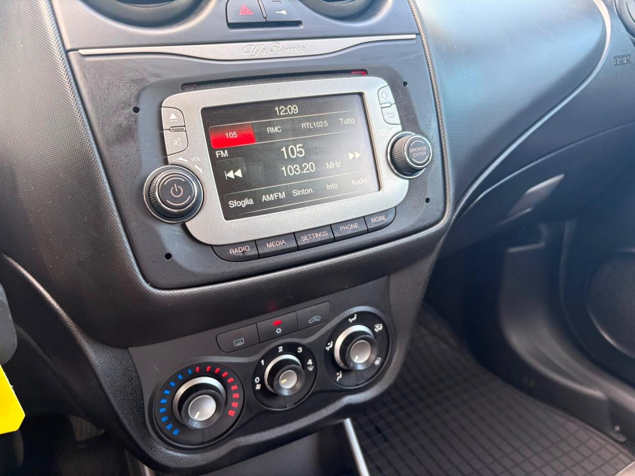 Alfa Romeo MiTo 1.4 78 CV 8V S&S Racer