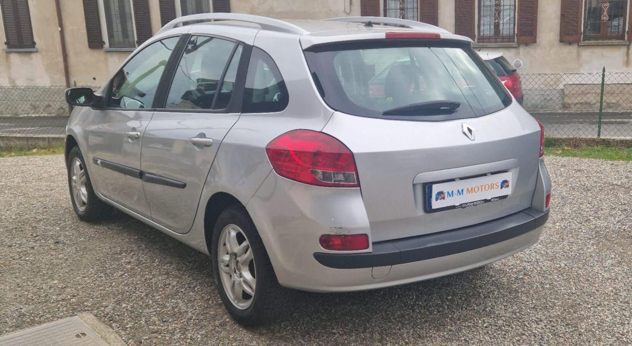 RENAULT Clio 1.2 16V 5 porte Le Iene