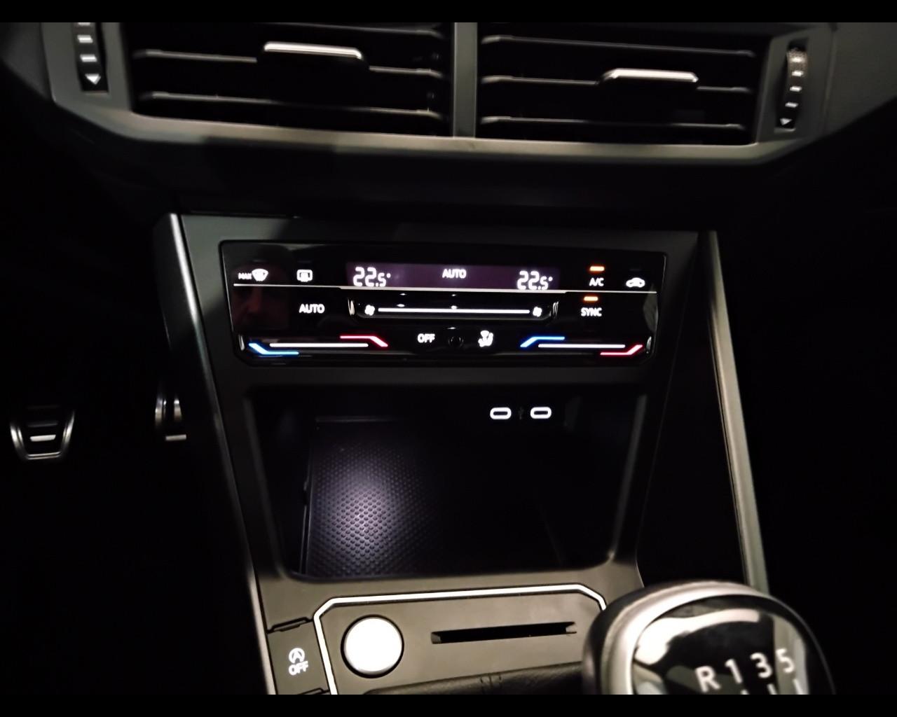 VOLKSWAGEN Taigo - Taigo 1.0 tsi R-Line 110cv