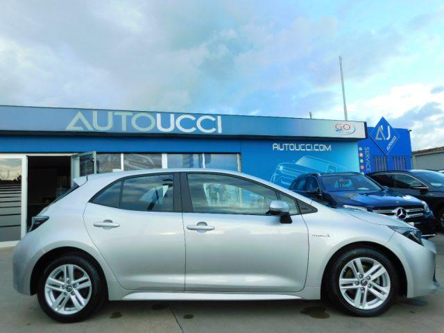 TOYOTA Corolla 1.8 Hybrid Business