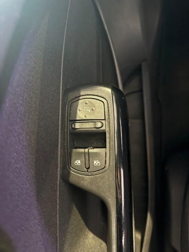 OPEL Corsa 1.2 5 porte Edition