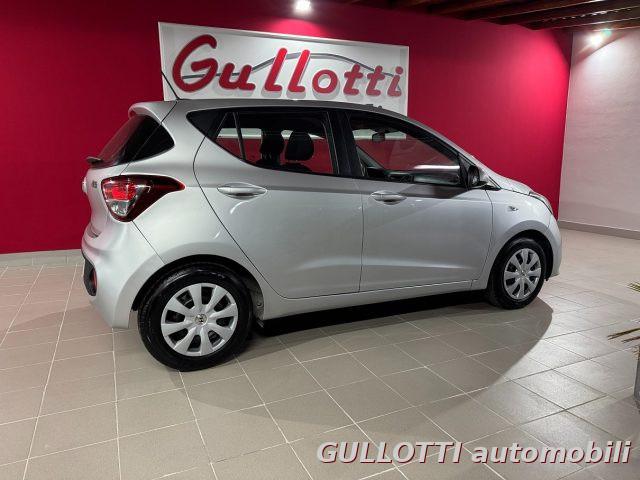 HYUNDAI i10 1.0 MPI Connectline