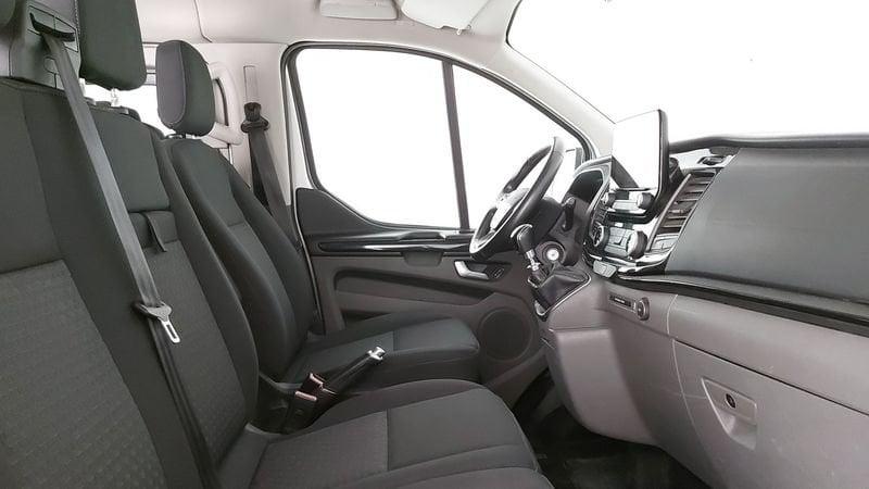 Ford Tourneo Custom 320 2.0 tdci 130cv Titanium L2H1 E6.2