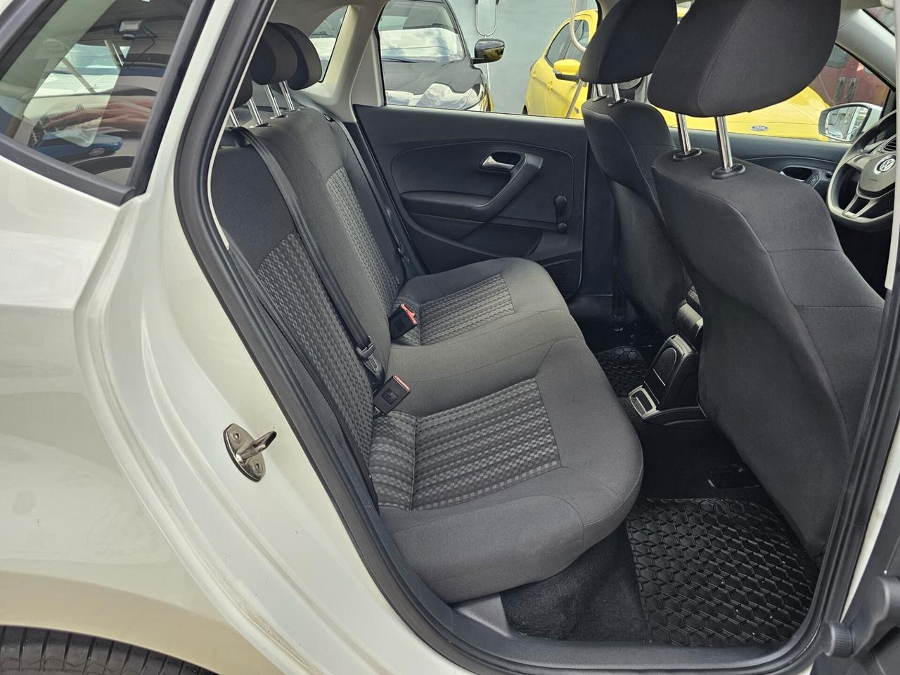 Volkswagen Polo 1.0 MPI 5p. Trendline - Unico Proprietario