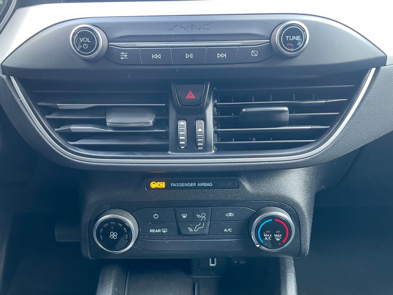 Ford Focus 1.5 TDCi 120 CV Start&Stop Powershift SW Titanium