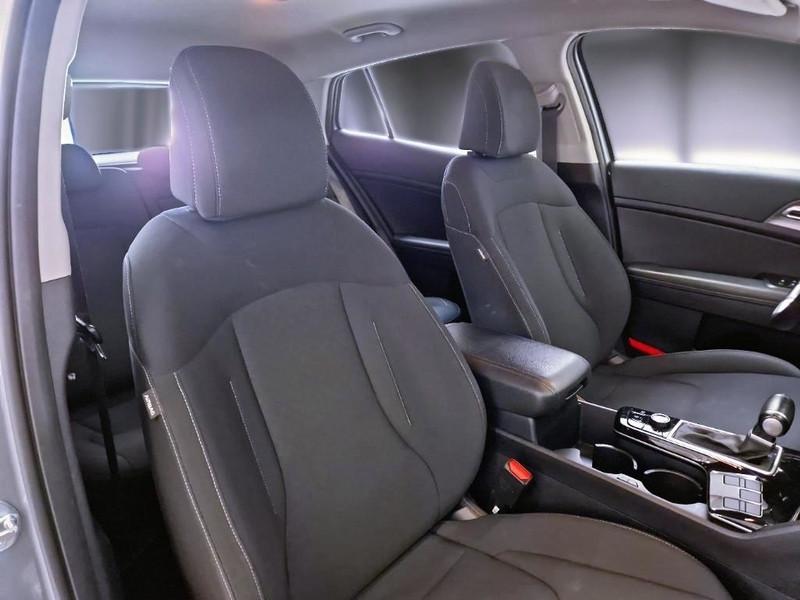 KIA SPORTAGE 1.6 CRDI MHEV BUSINESS 2WD DCT SUV